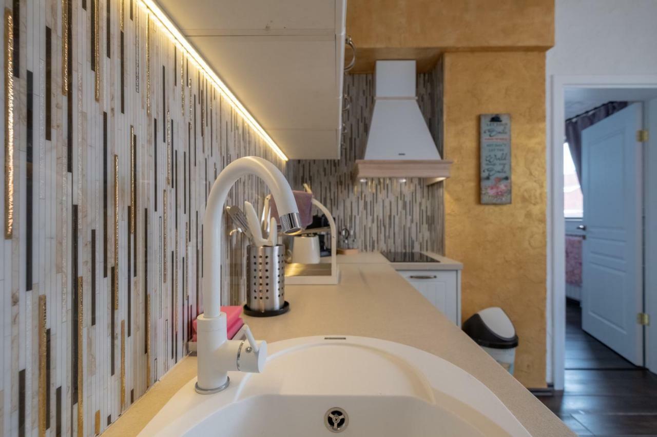 1-Bedroom Designer Apartment On Hristo Belchev Str โซเฟีย ภายนอก รูปภาพ