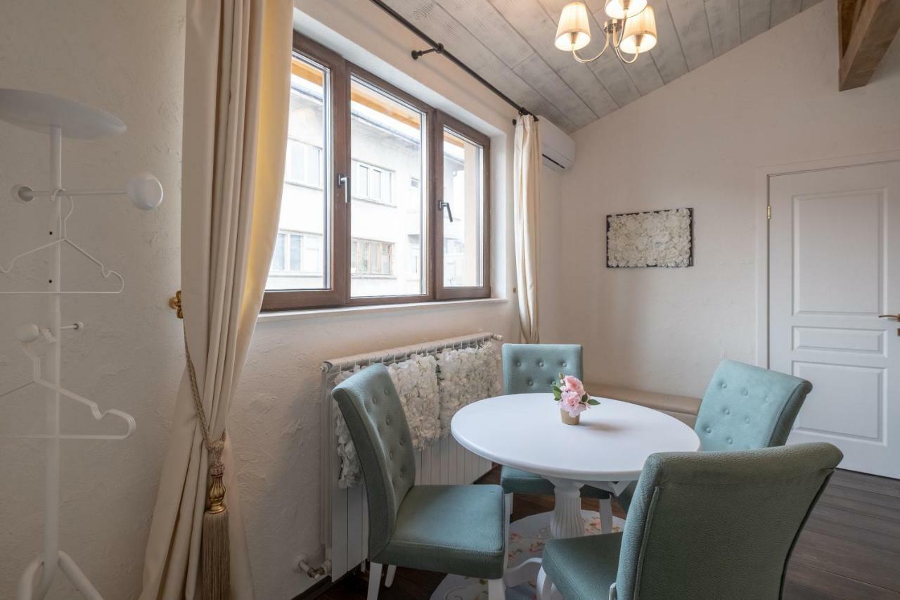 1-Bedroom Designer Apartment On Hristo Belchev Str โซเฟีย ภายนอก รูปภาพ